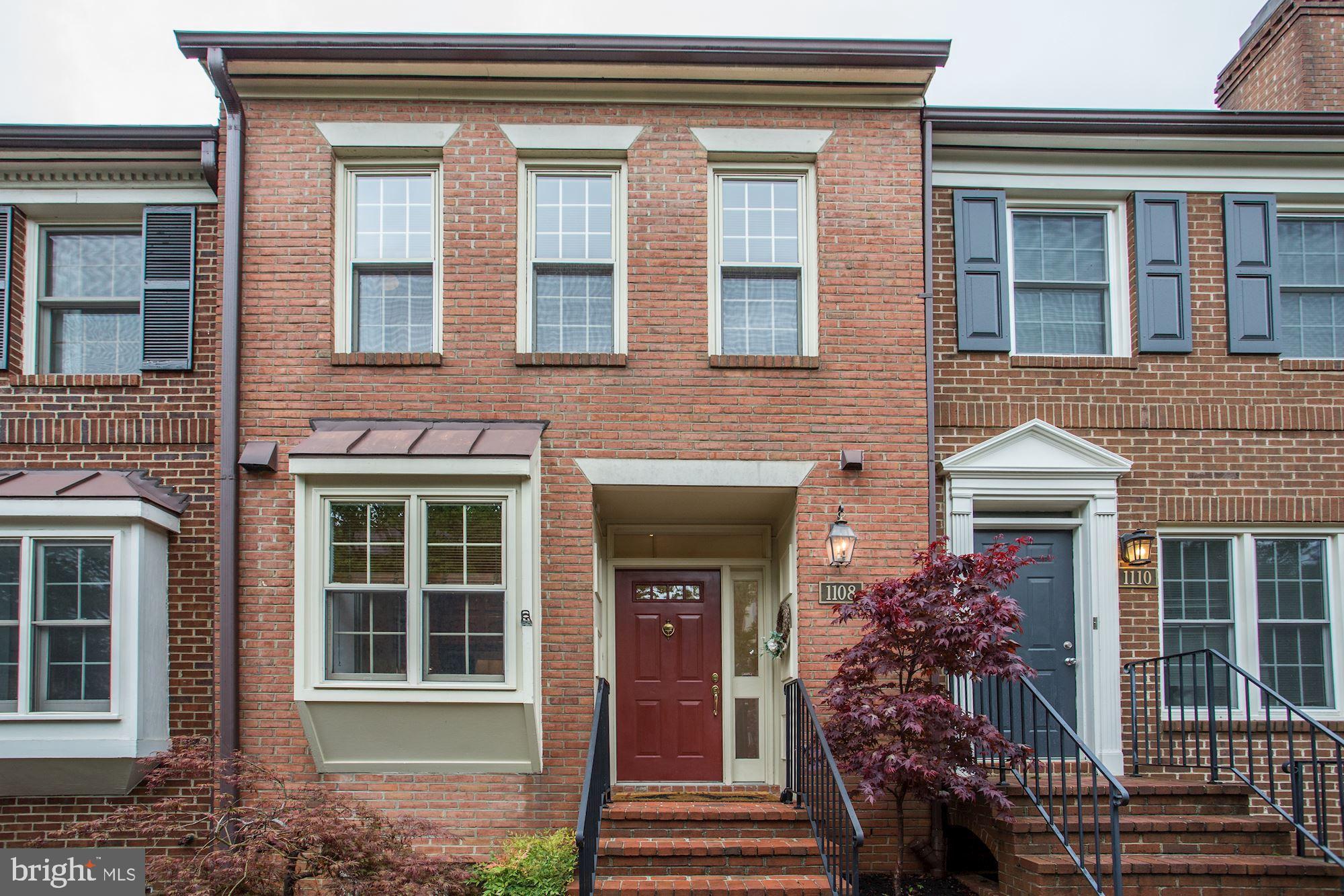 JEFFERSON RESIDENCES - Residential