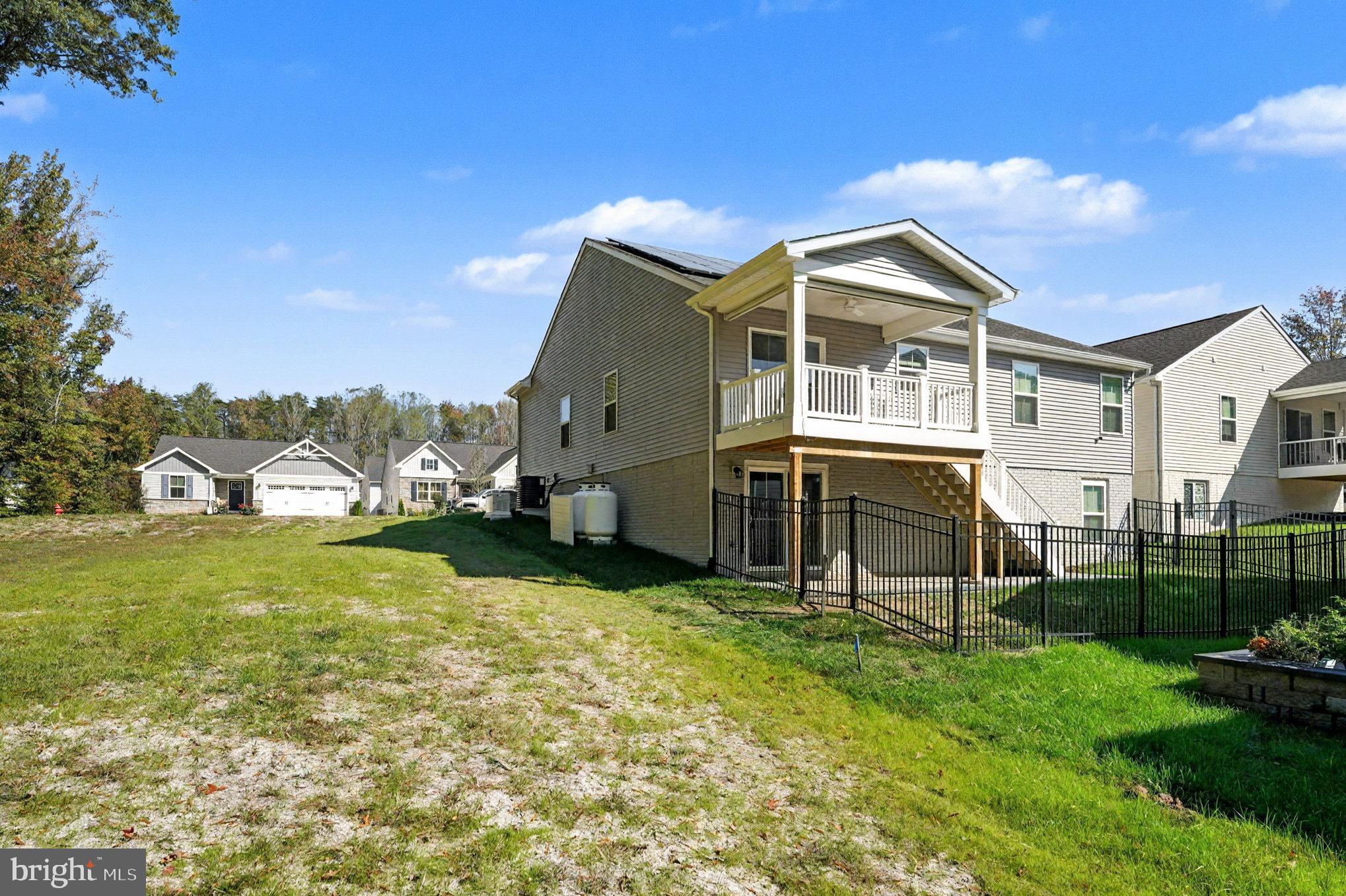 CHANCELLOR CROSSING - Land