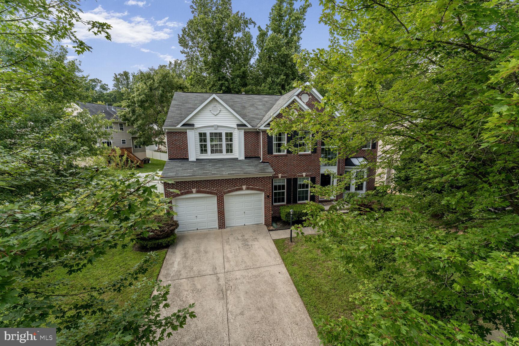 2604 TREE VIEW WAY