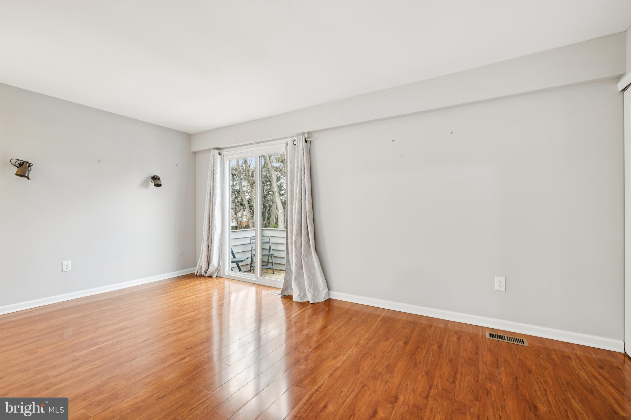 CEDAR RIDGE - Residential