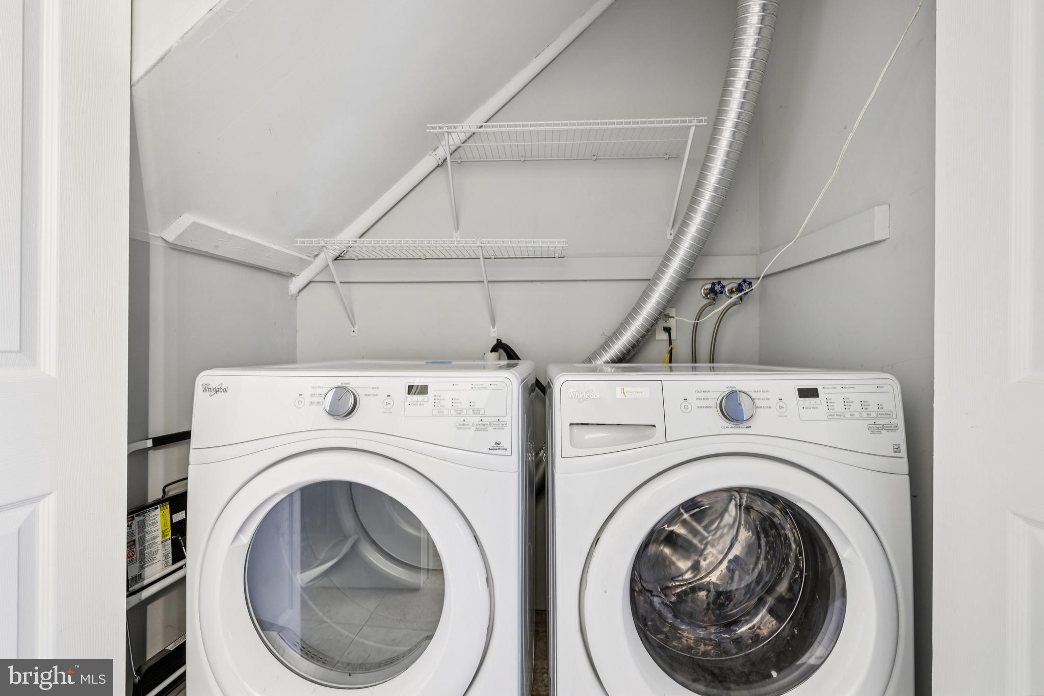 CEDAR RIDGE - Residential