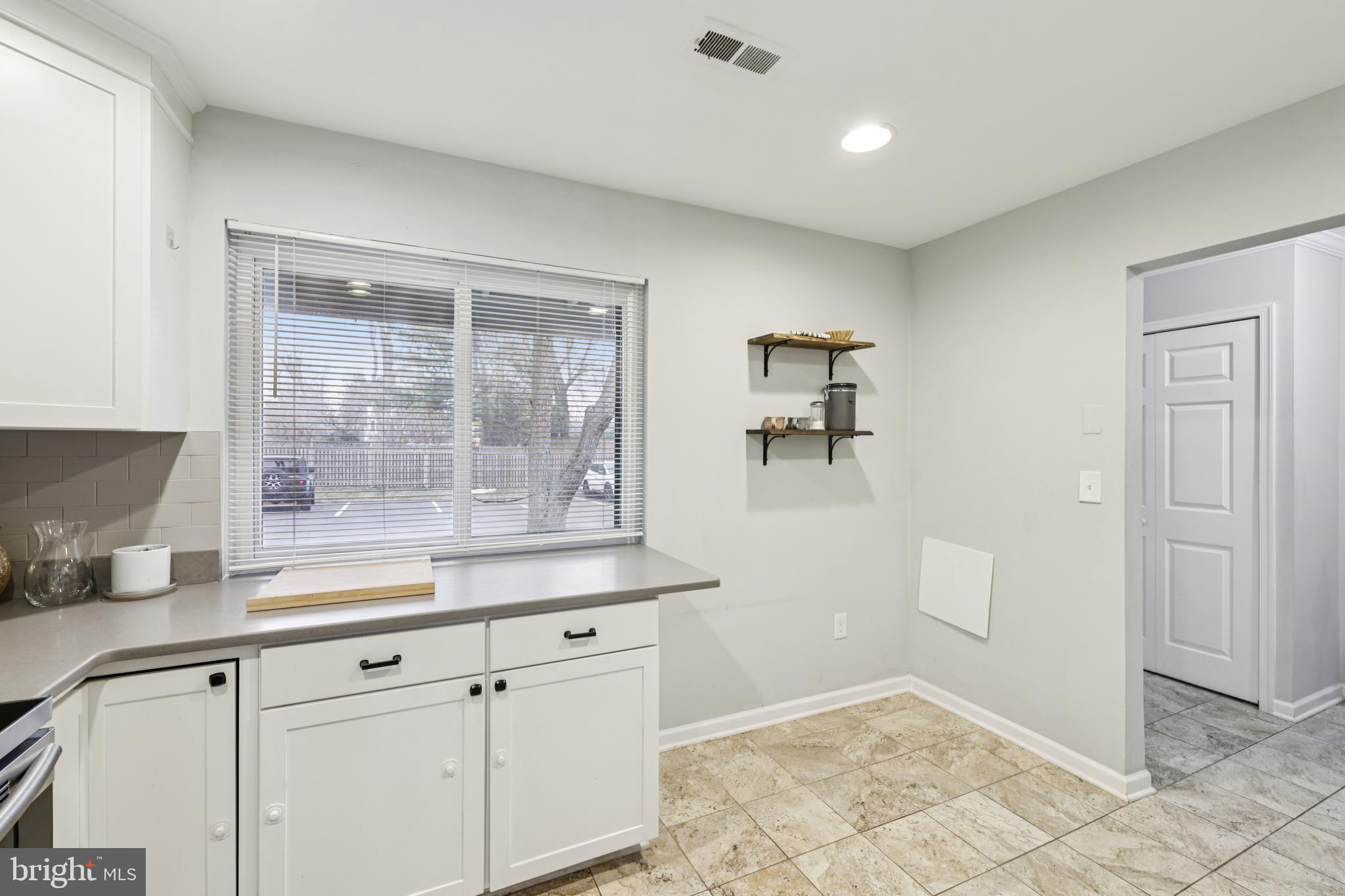 CEDAR RIDGE - Residential