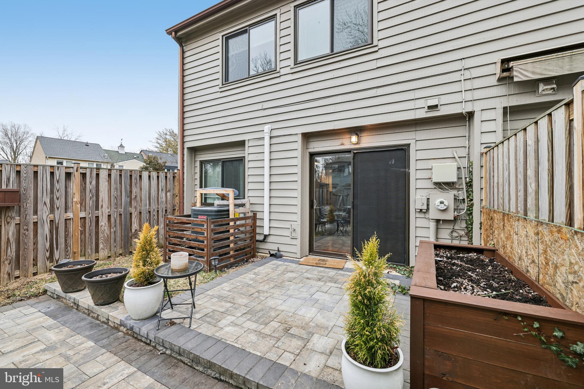 CEDAR RIDGE - Residential