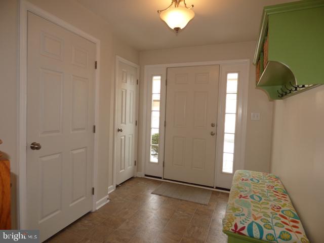 CHAMBERS HILL COMMONS - Residential