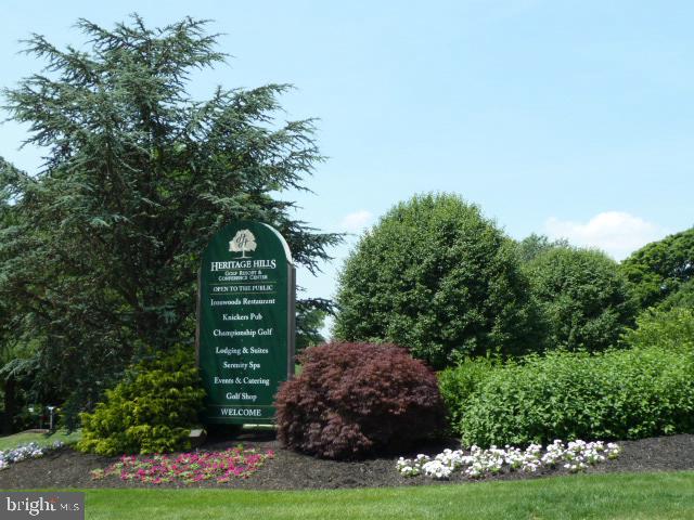 CHAMBERS HILL COMMONS - Residential