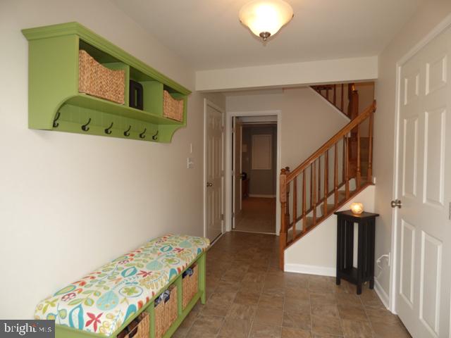 CHAMBERS HILL COMMONS - Residential