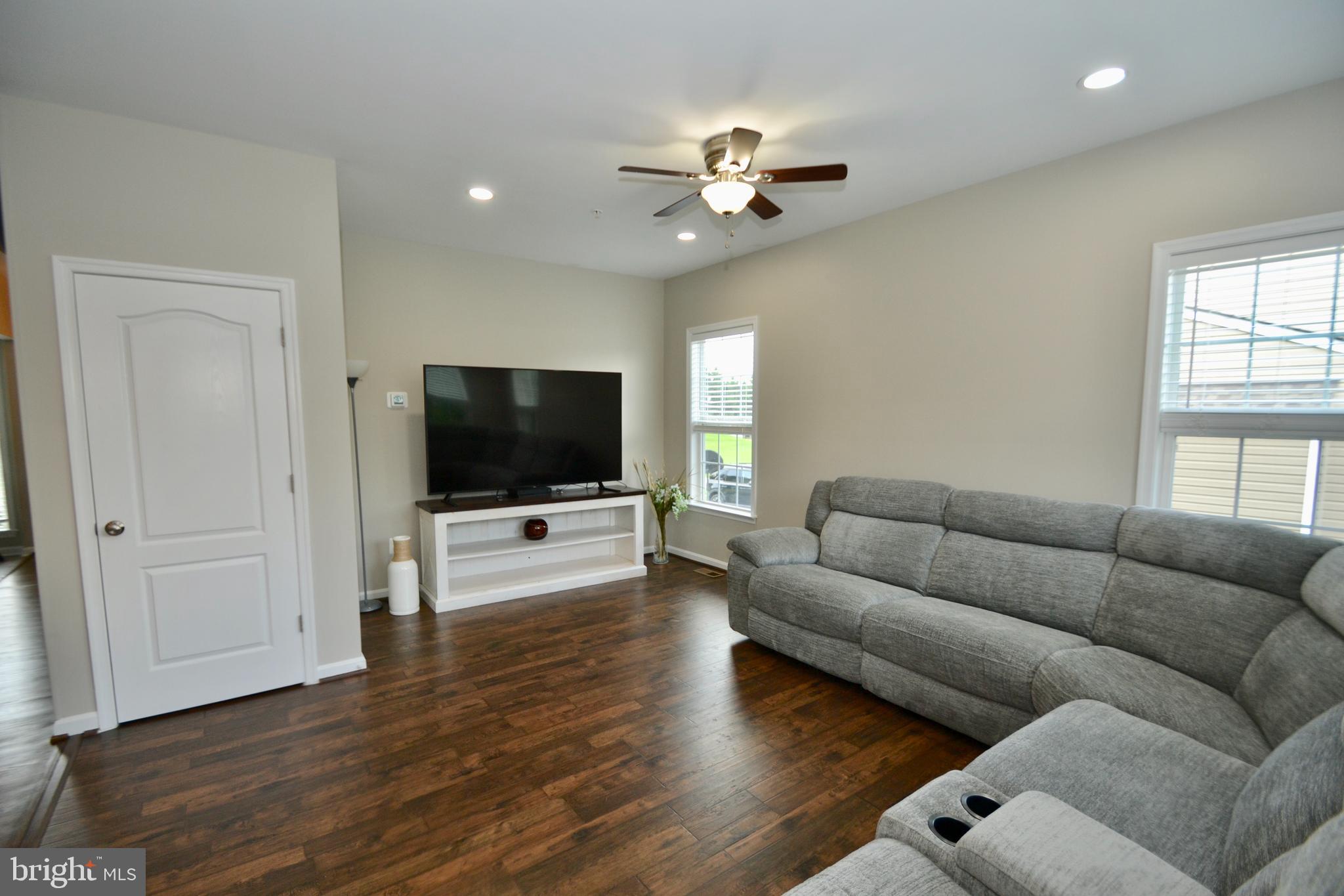 CANDLE LIGHT - Residential