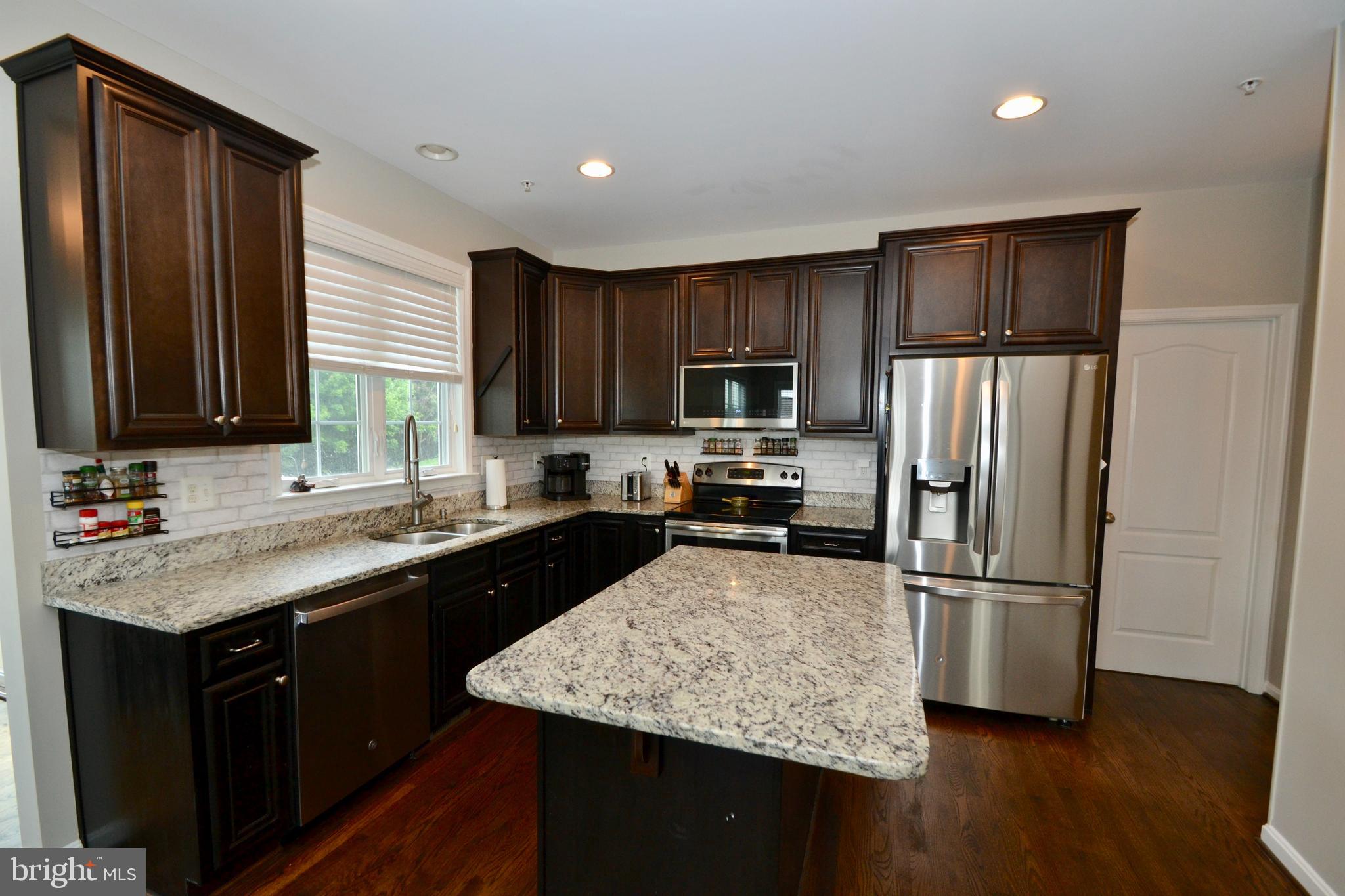 CANDLE LIGHT - Residential