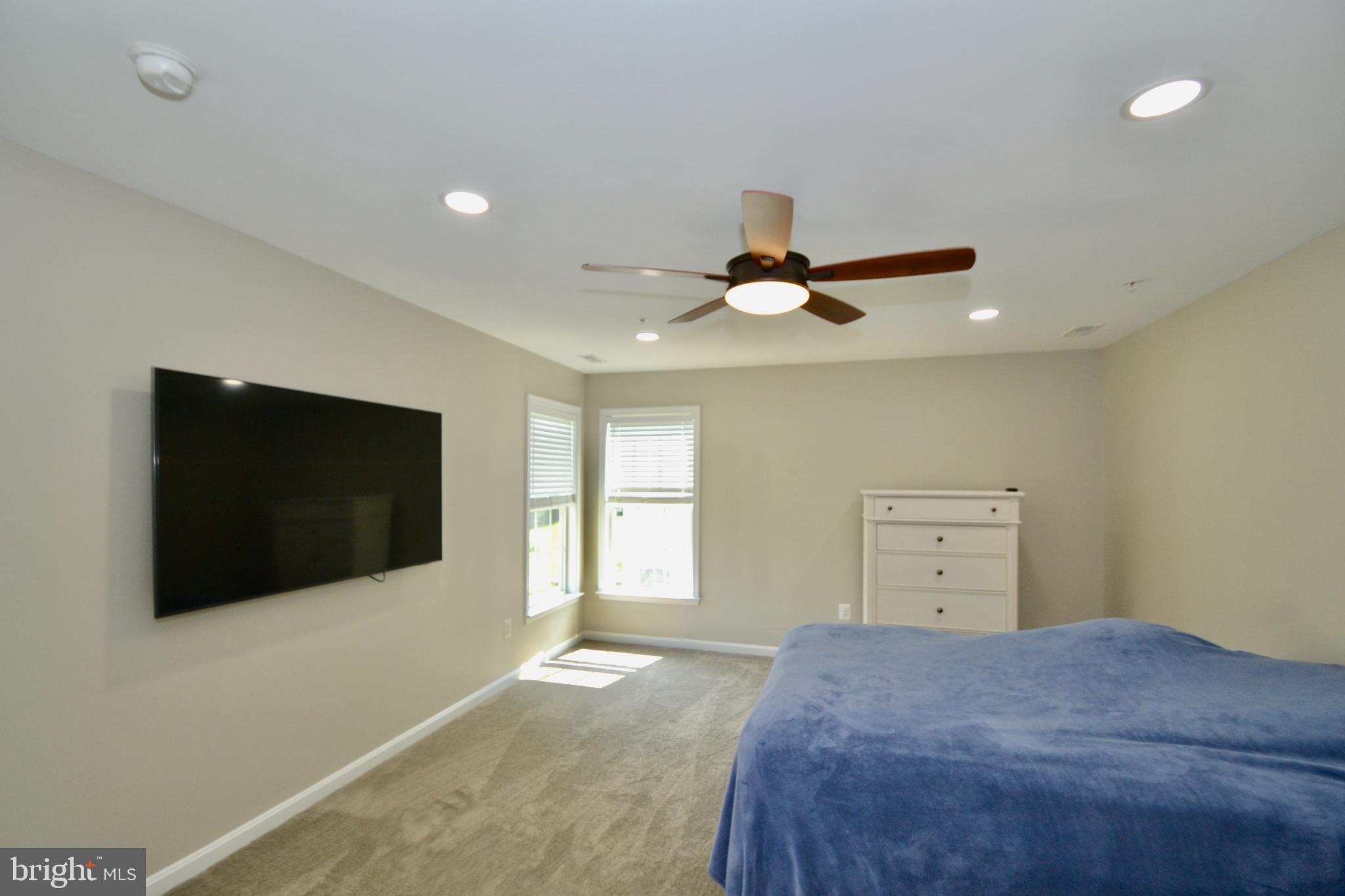 CANDLE LIGHT - Residential