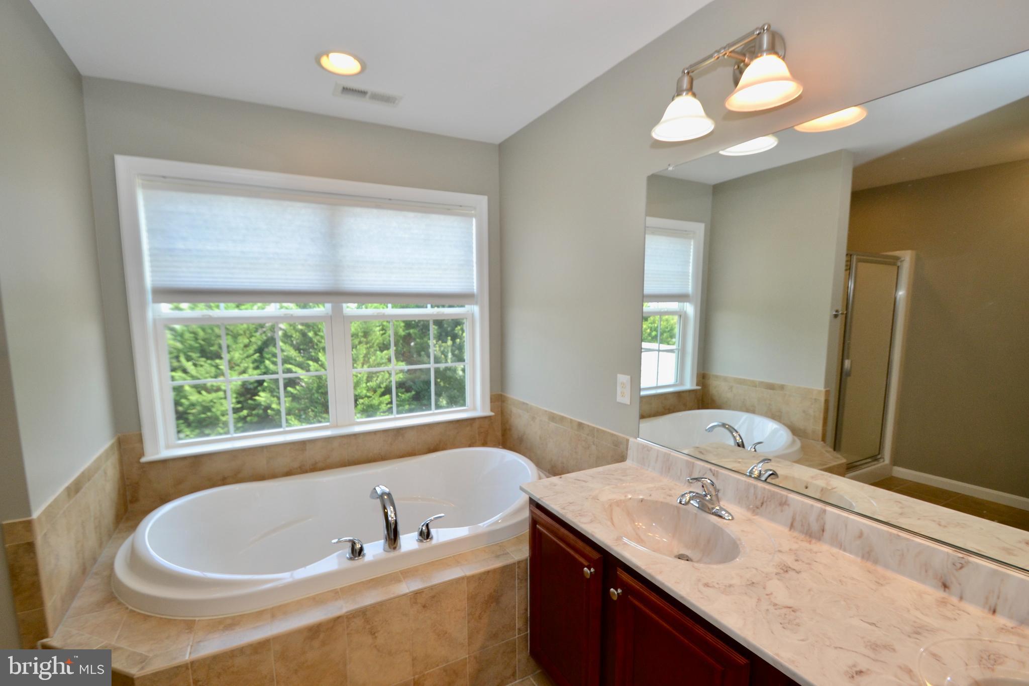 CANDLE LIGHT - Residential