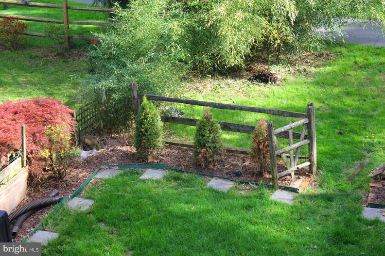 STEDWICK TOWNHOUSES - Residential