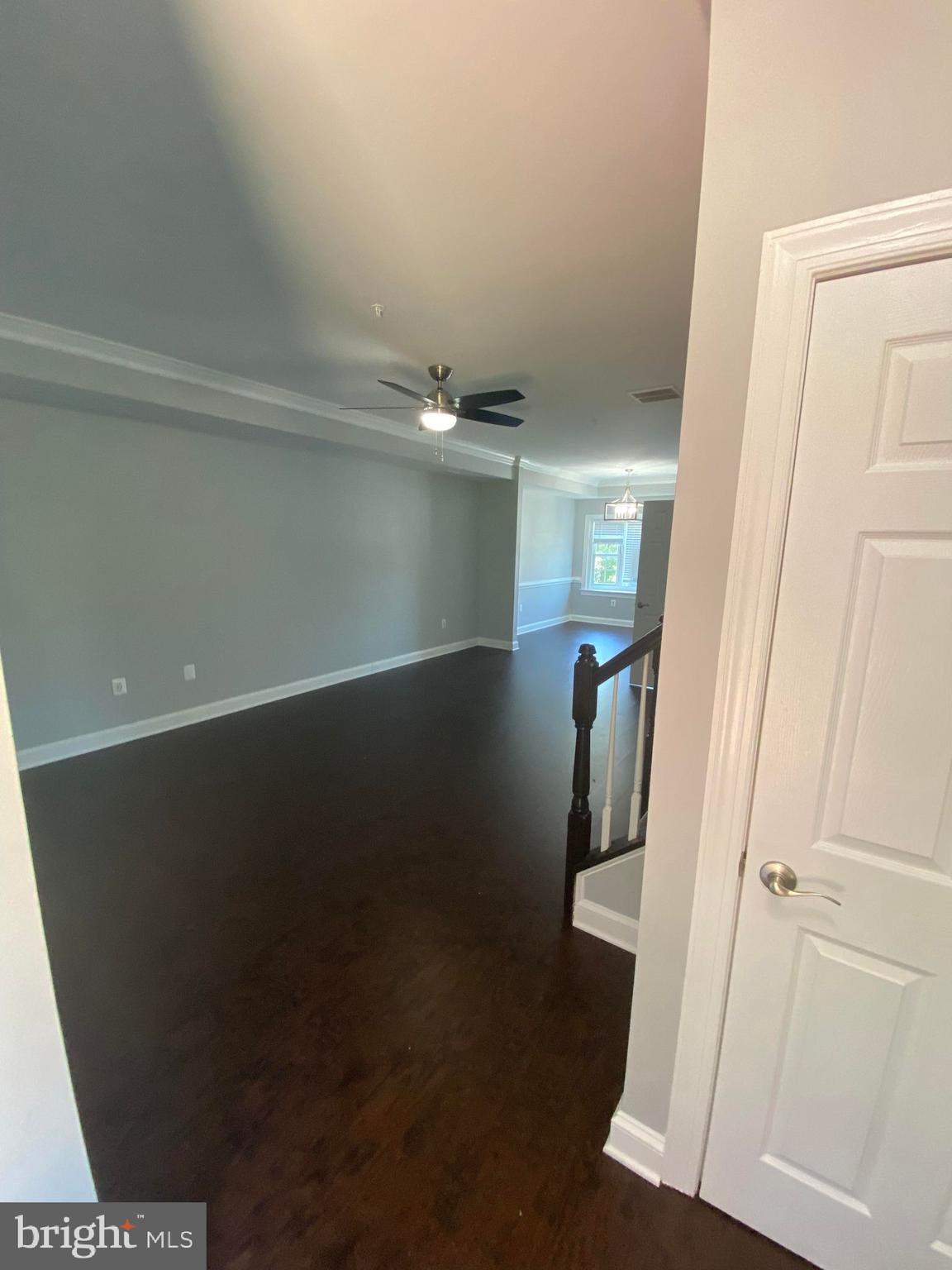 TOWNES OF SHIRLINGTON - Residential Lease