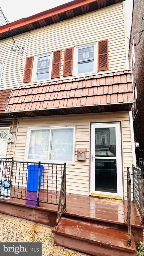 Townhouse For Rent - 13 N 2nd Street<br/> Schuylkill County, SAINT CLAIR, PA 17970