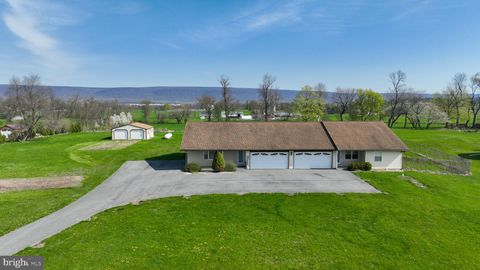 14 REHRERSBURG ROAD BETHEL PA 19507