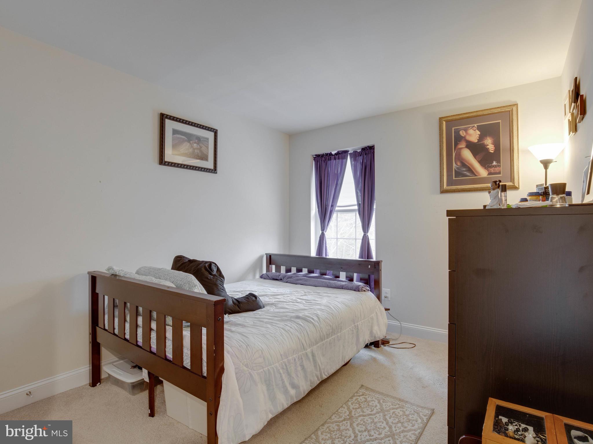 SPRING CREEK - Residential