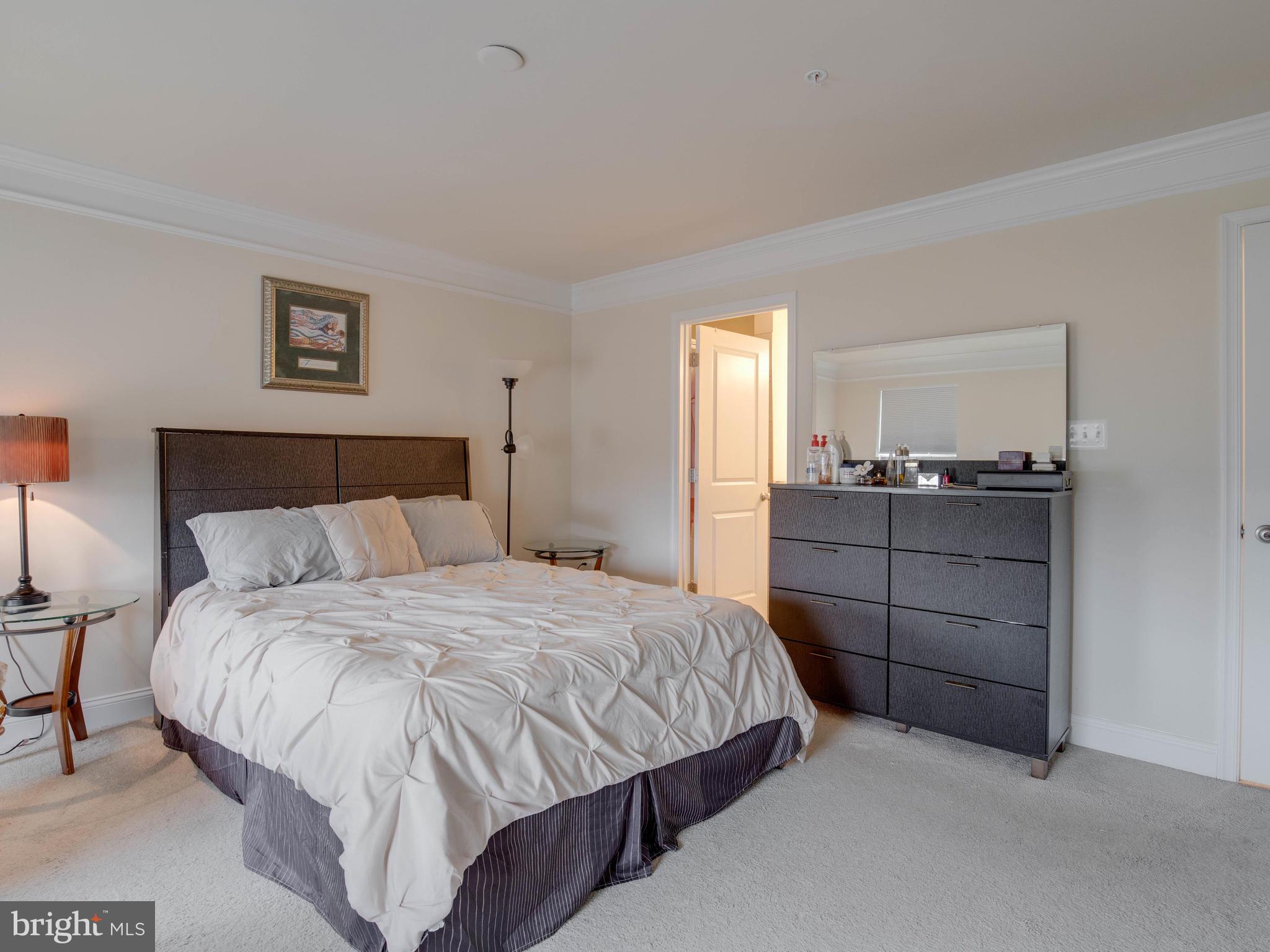 SPRING CREEK - Residential