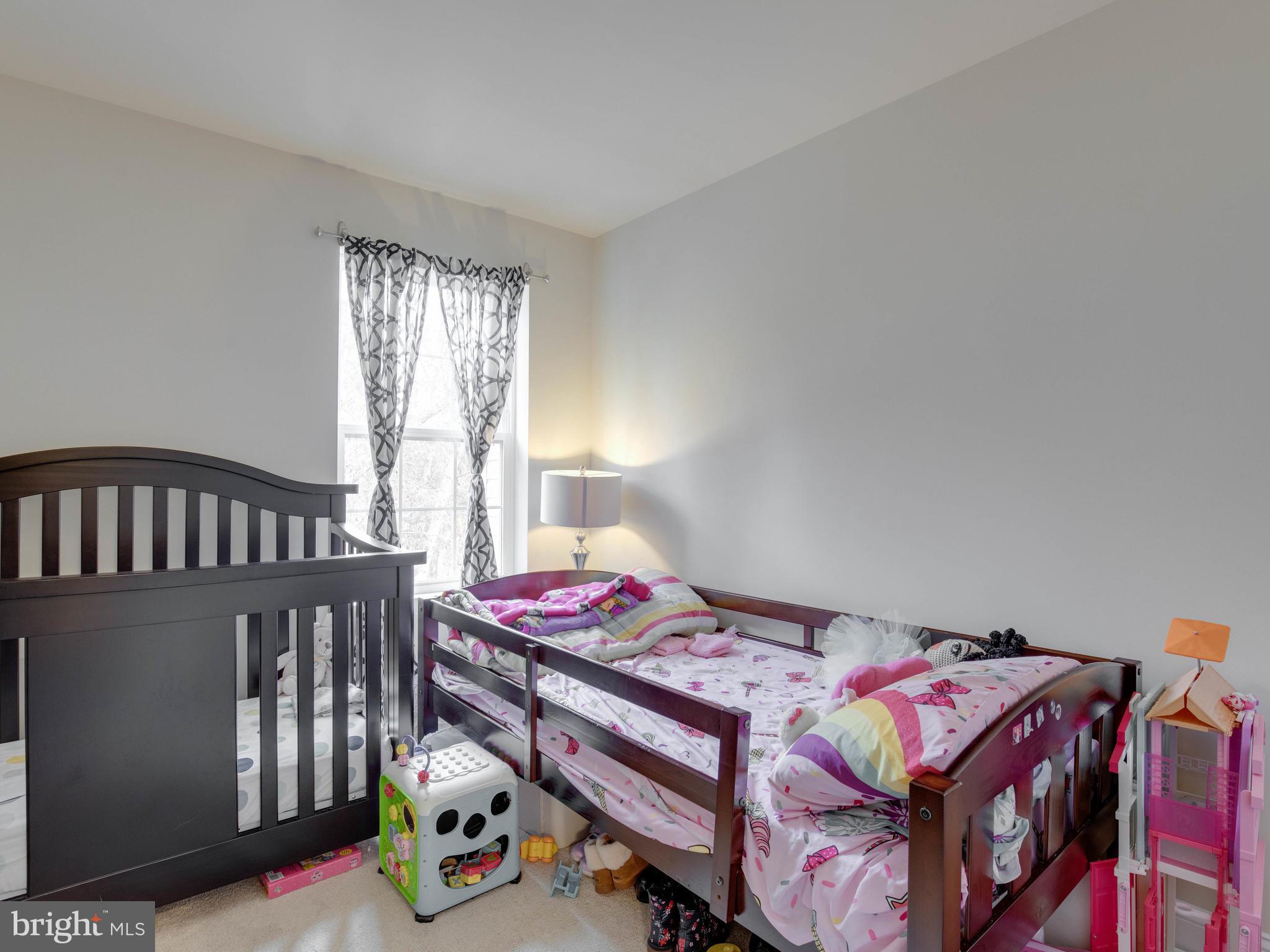 SPRING CREEK - Residential