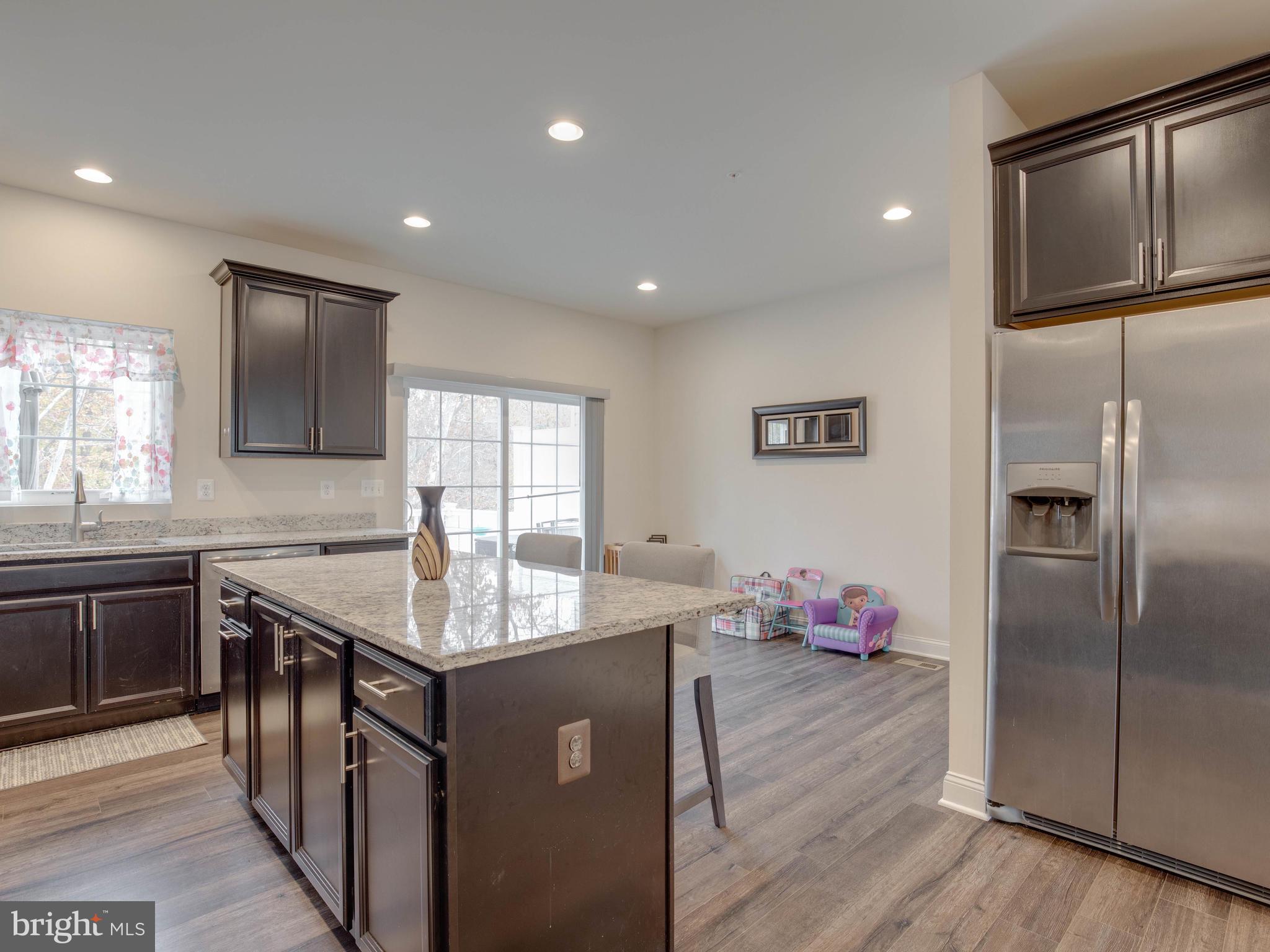 SPRING CREEK - Residential