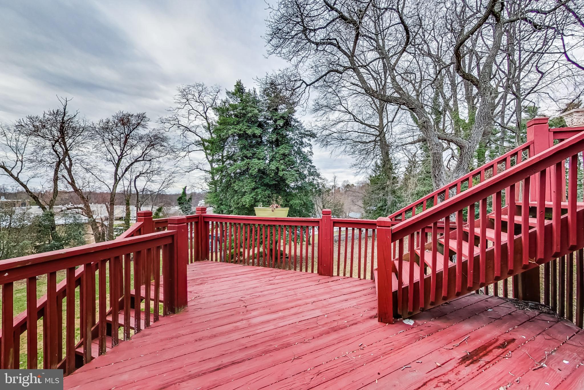 BARNABY VILLAGE - Residential