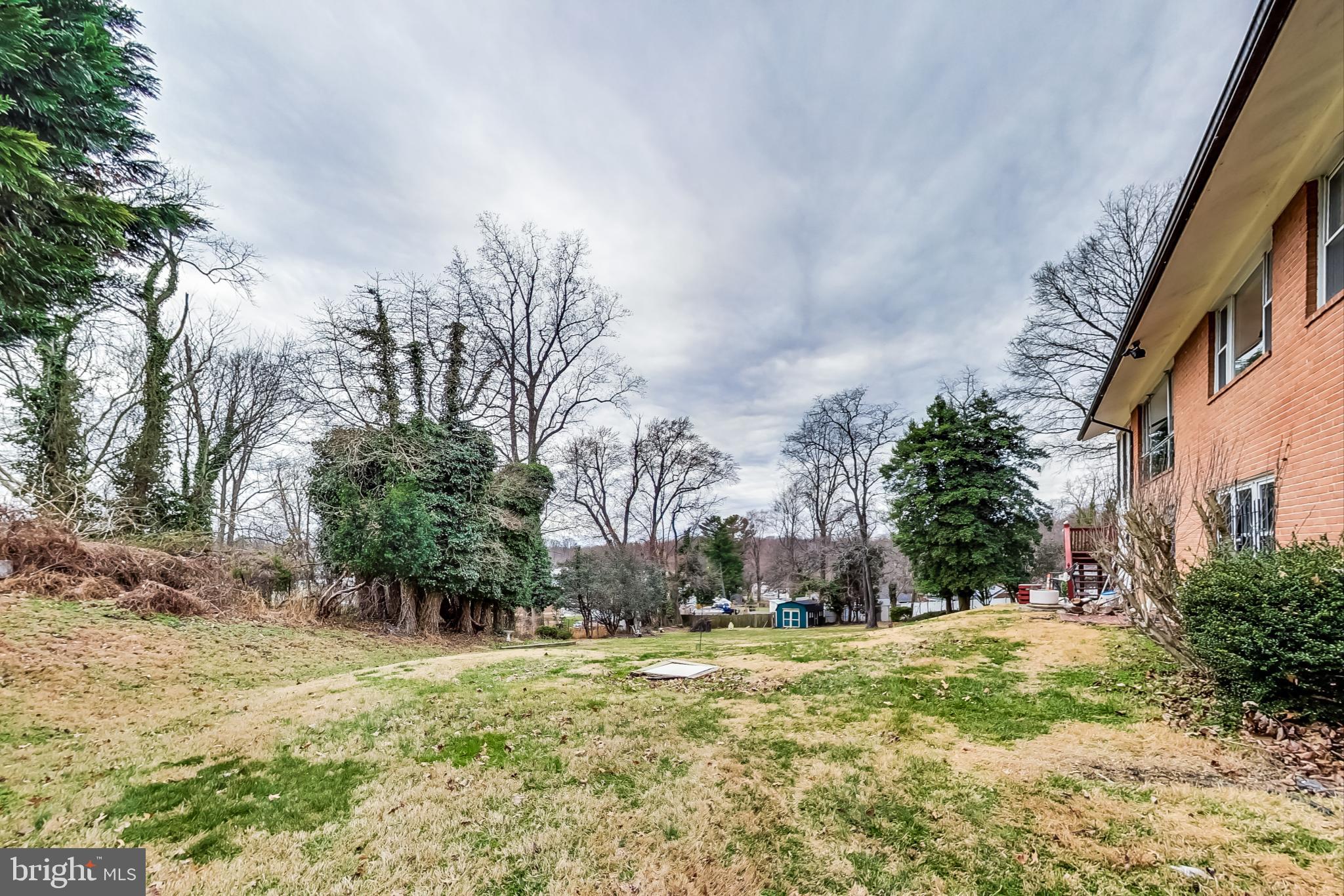 BARNABY VILLAGE - Residential