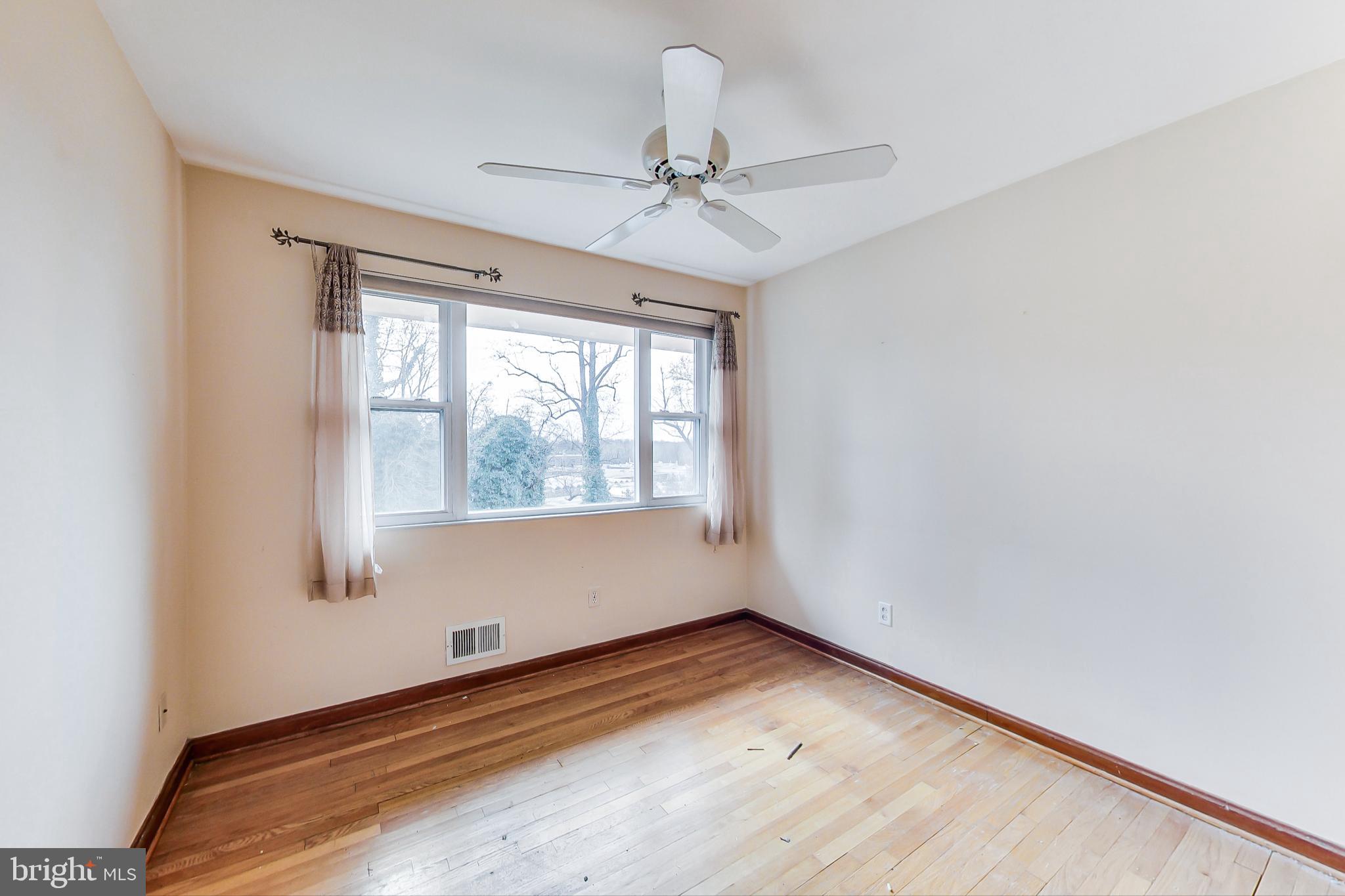 BARNABY VILLAGE - Residential