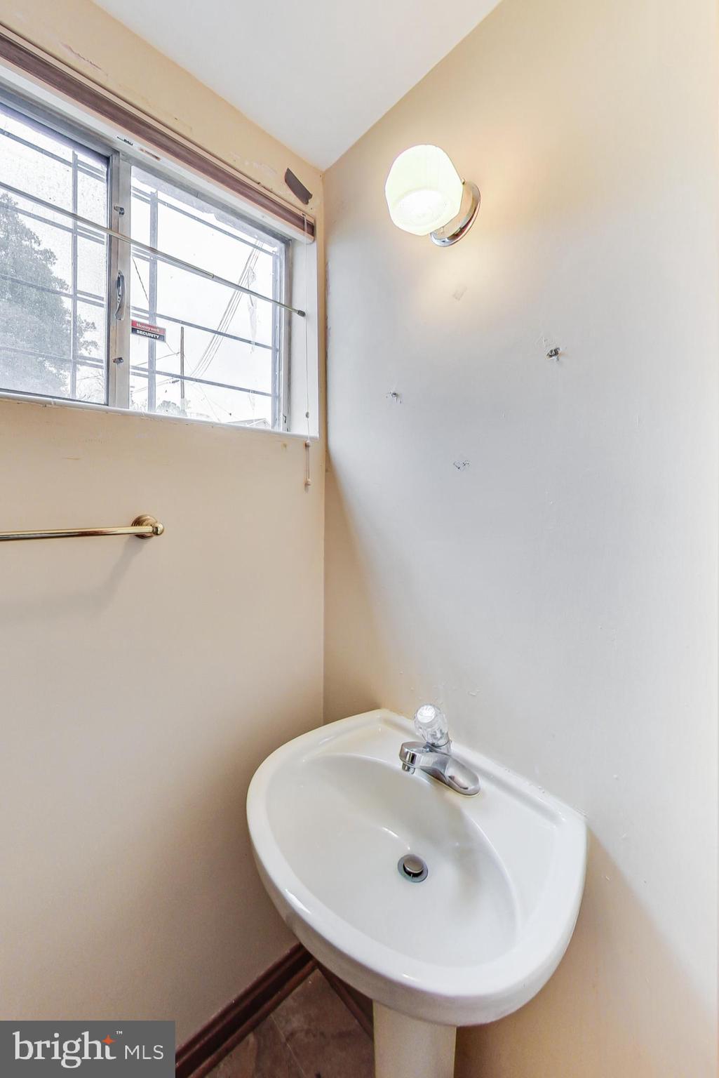 BARNABY VILLAGE - Residential