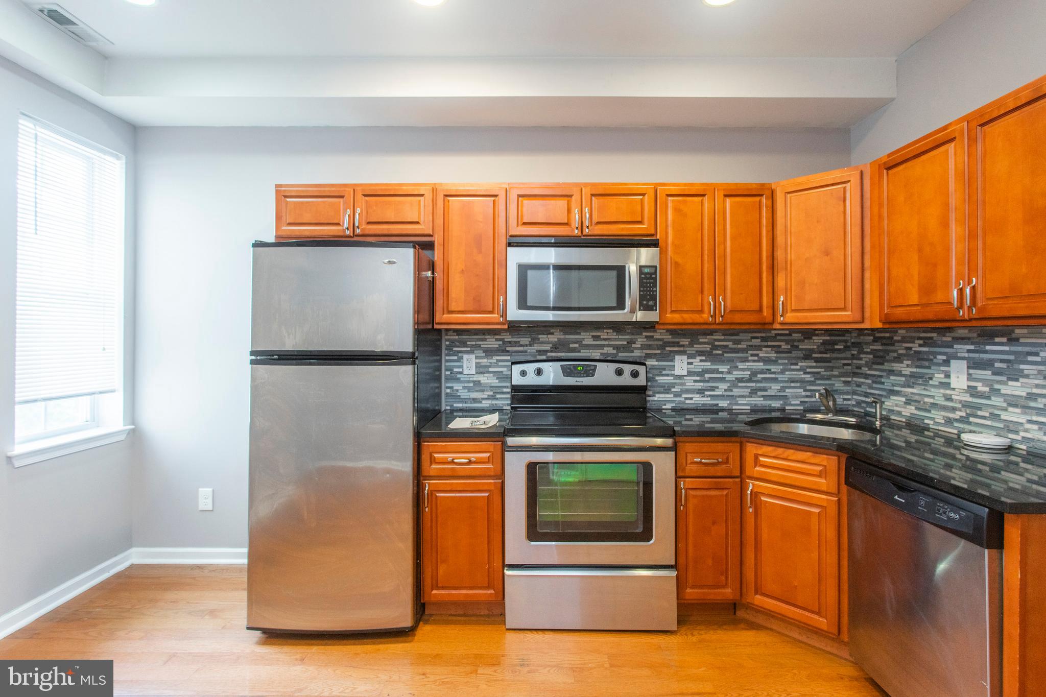 TEMPLE UNIVERSITY - Residential Lease