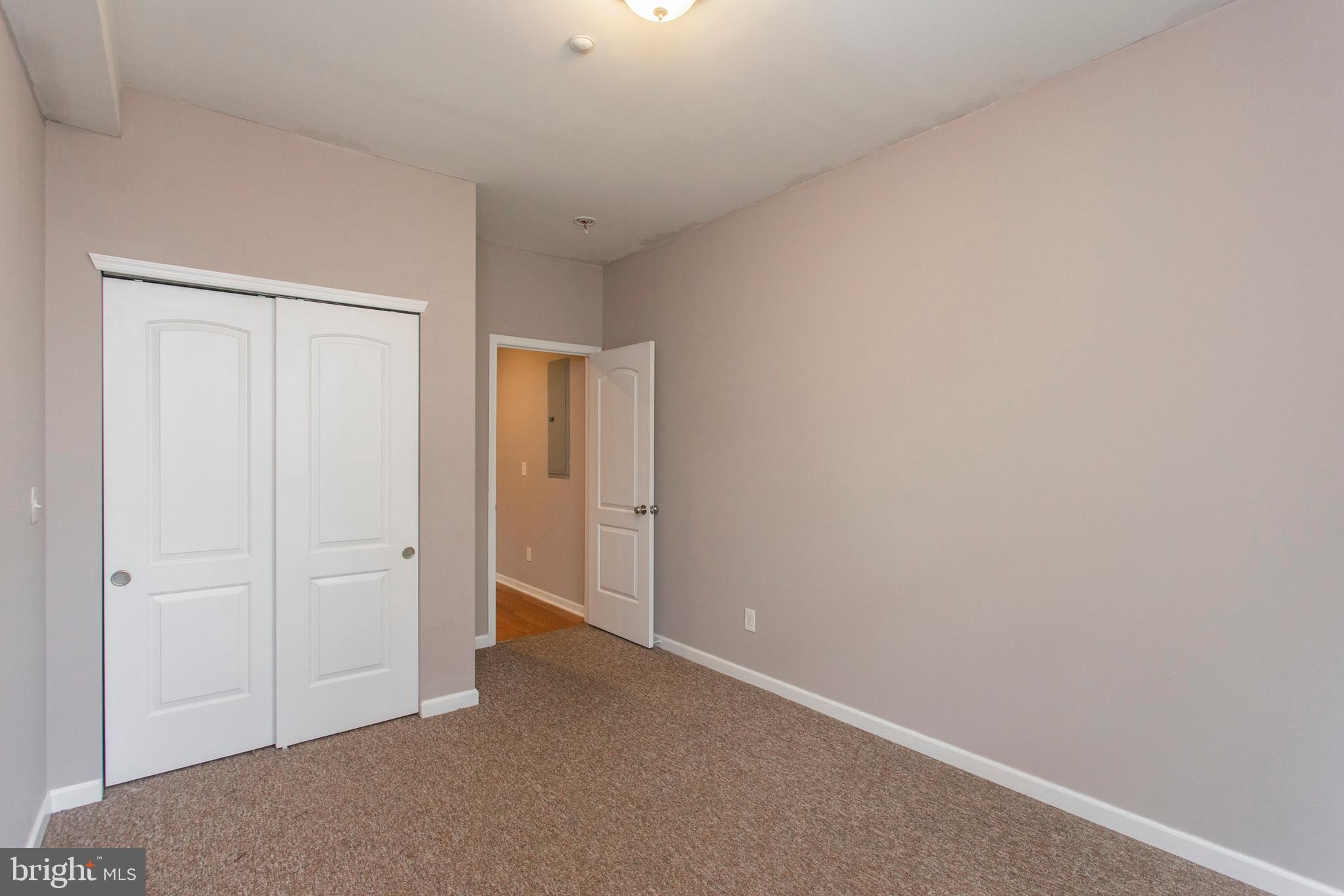 TEMPLE UNIVERSITY - Residential Lease