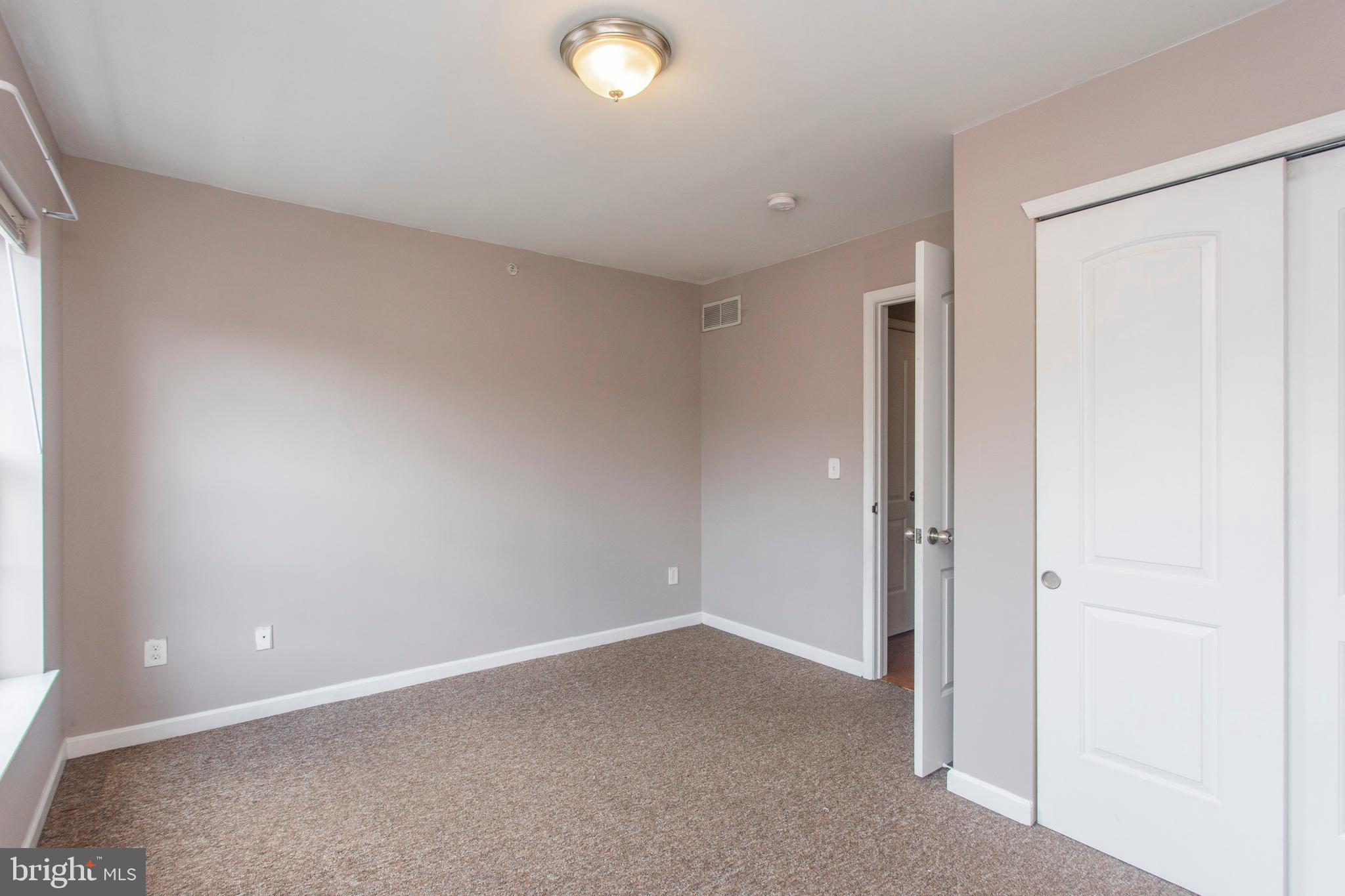 TEMPLE UNIVERSITY - Residential Lease