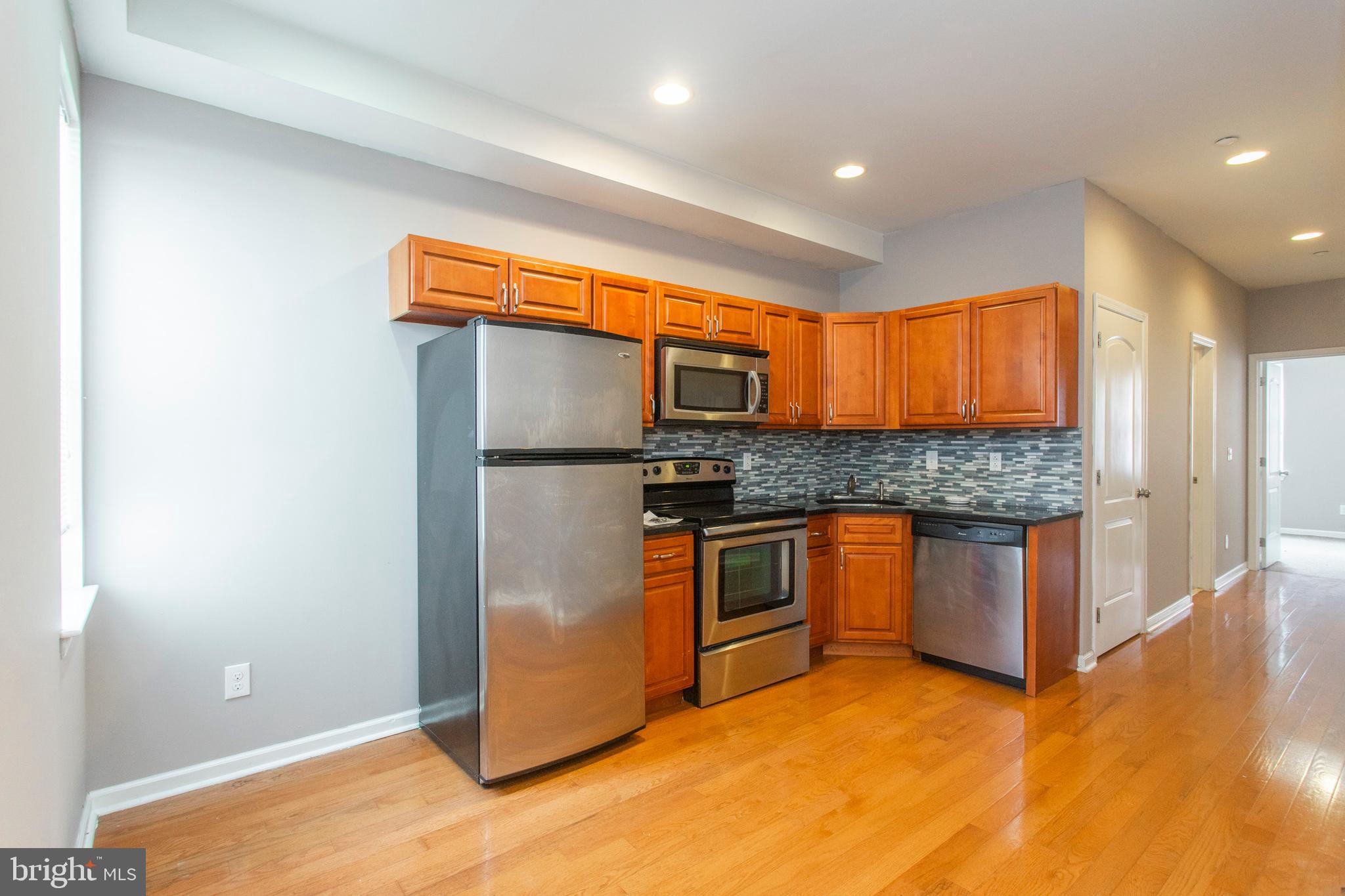 TEMPLE UNIVERSITY - Residential Lease