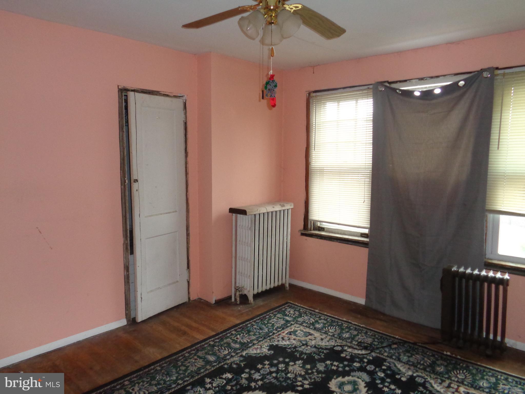 HOLMESBURG - Residential