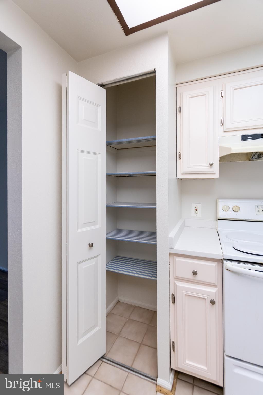 THE COLONIES - Residential