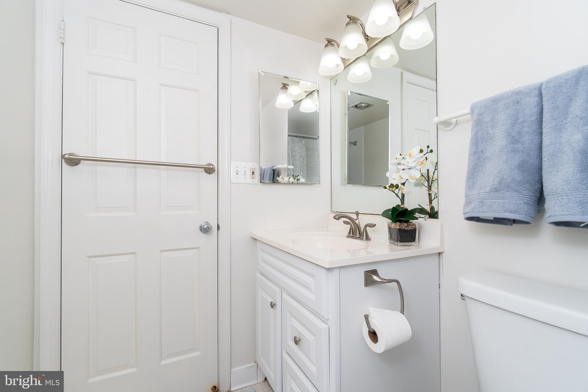 THE COLONIES - Residential