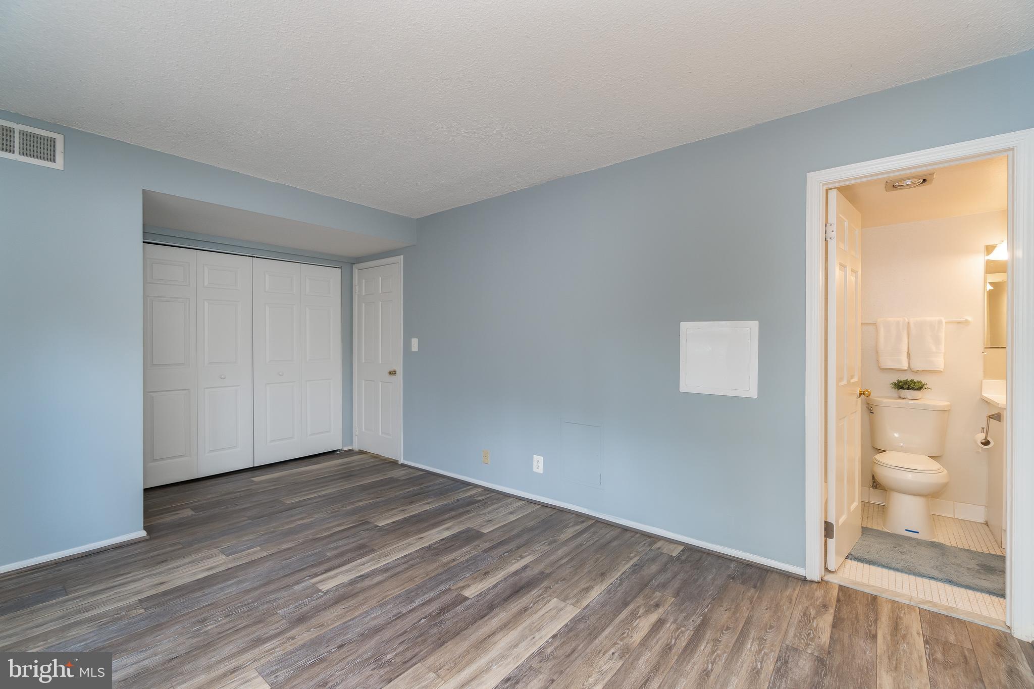 THE COLONIES - Residential