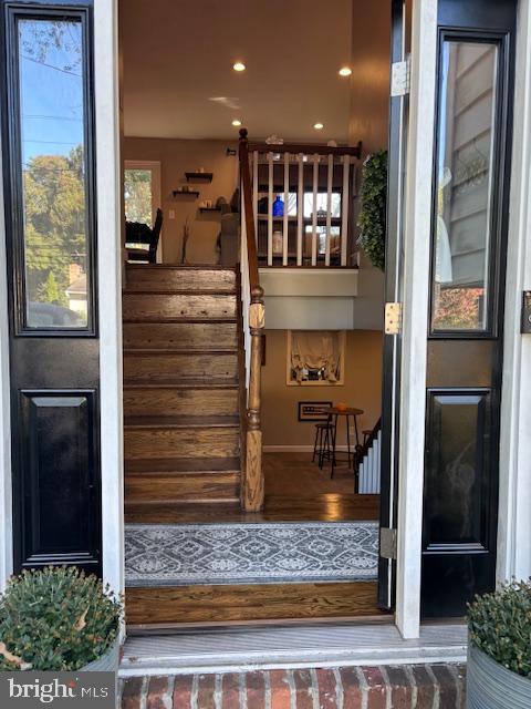 SUNRISE BEACH - Residential