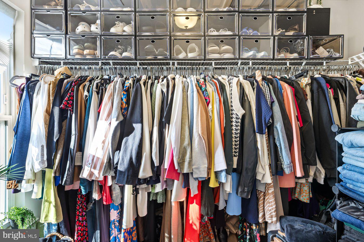 NONE-NO HOA - Residential