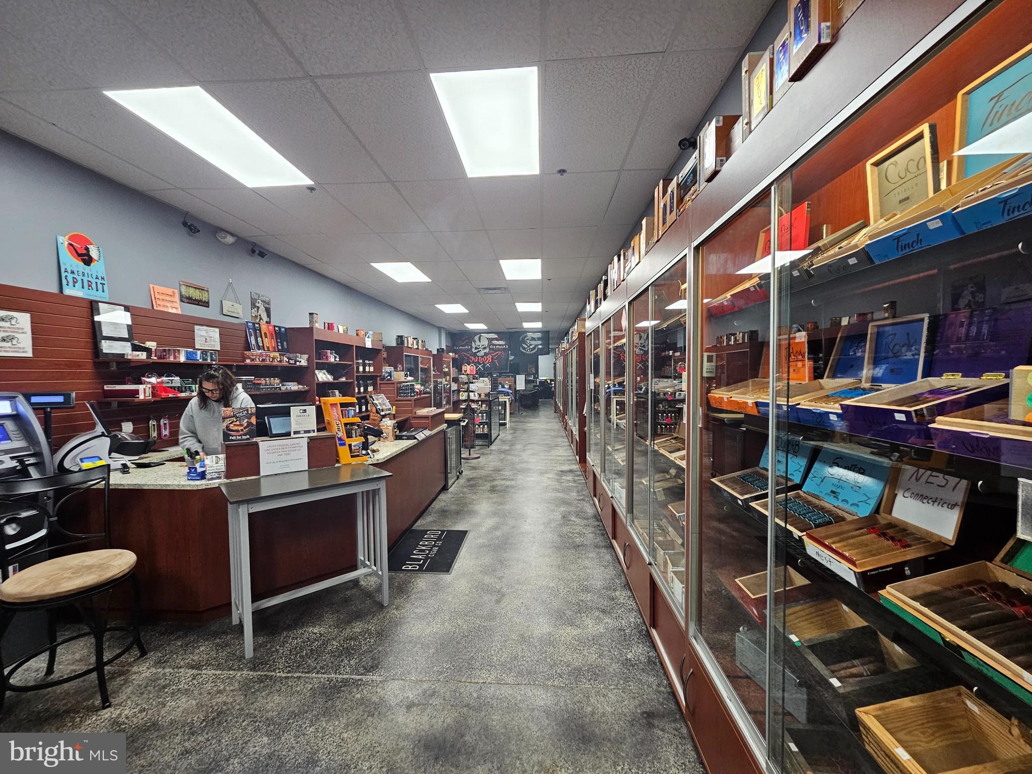 130 NEWBERRY COMMONS