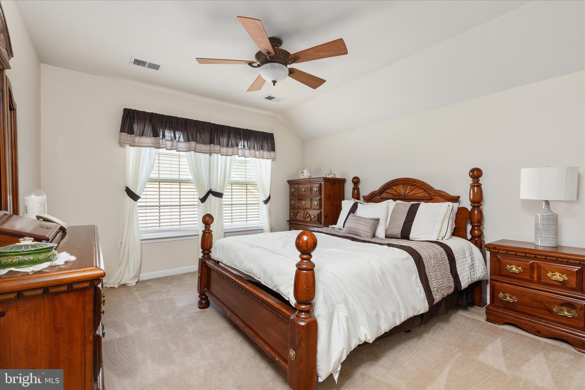 STONEBRIDGE - Residential