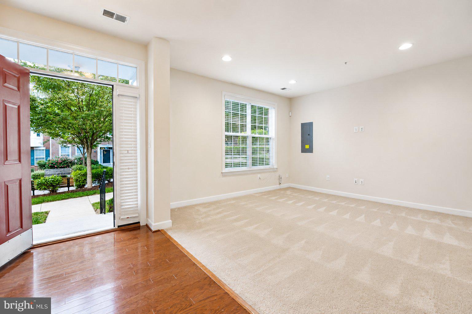 184 AUTUMN VIEW DRIVE