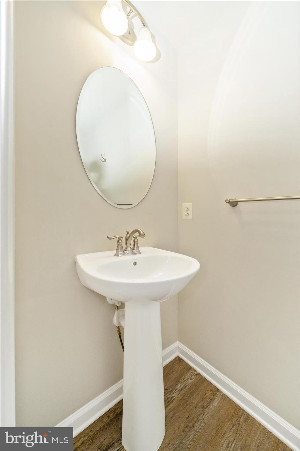 TANYARD SHORES - Residential