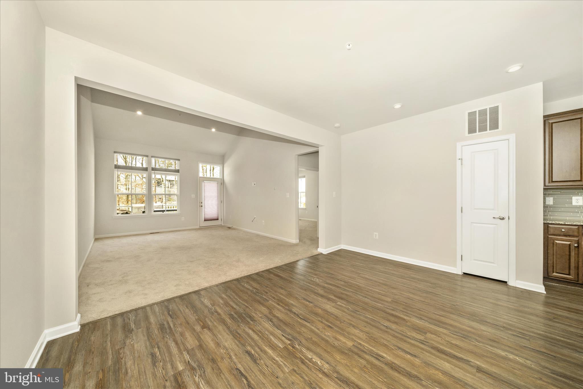 TANYARD SHORES - Residential