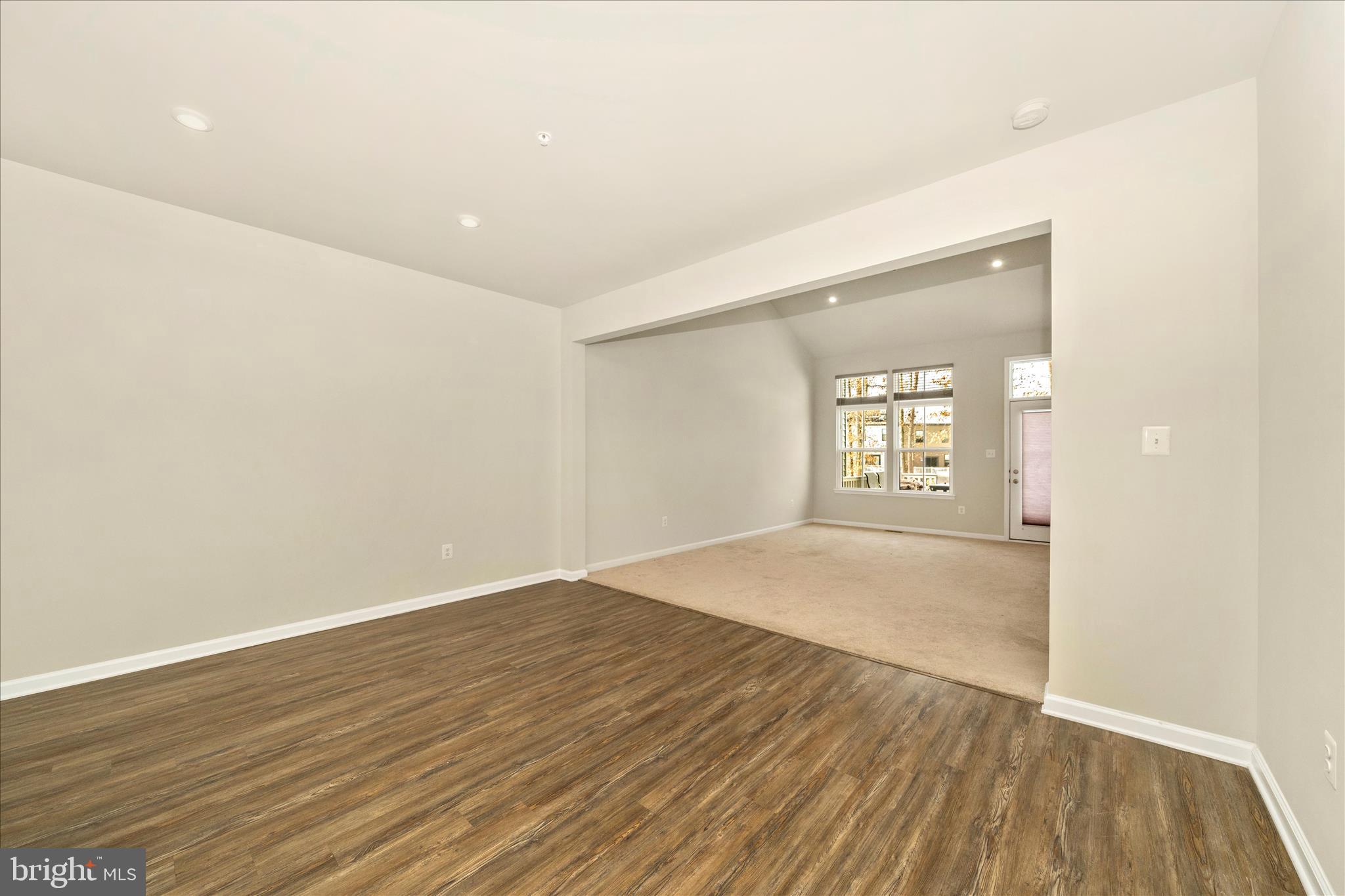 TANYARD SHORES - Residential