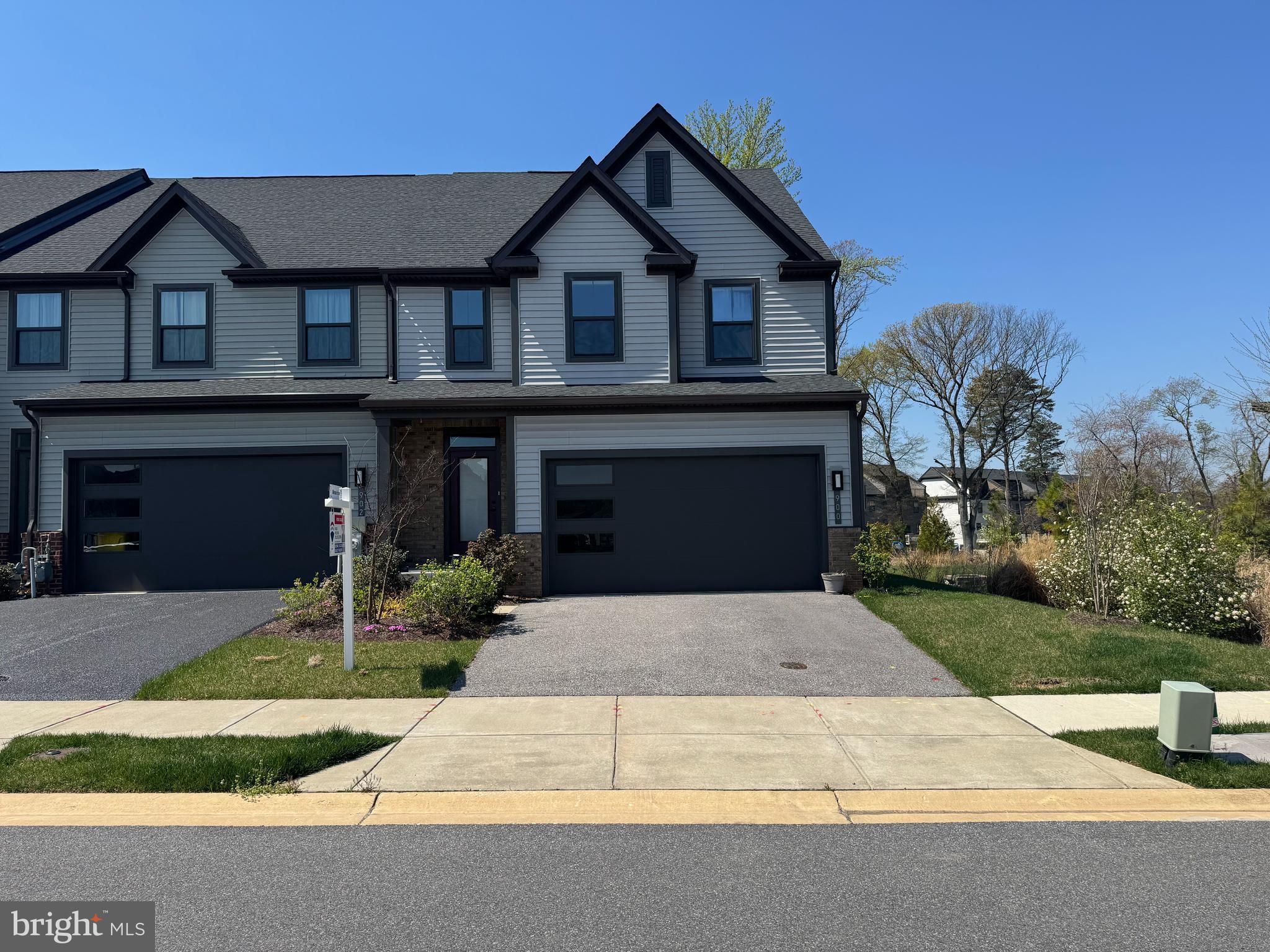 TANYARD SHORES - Residential