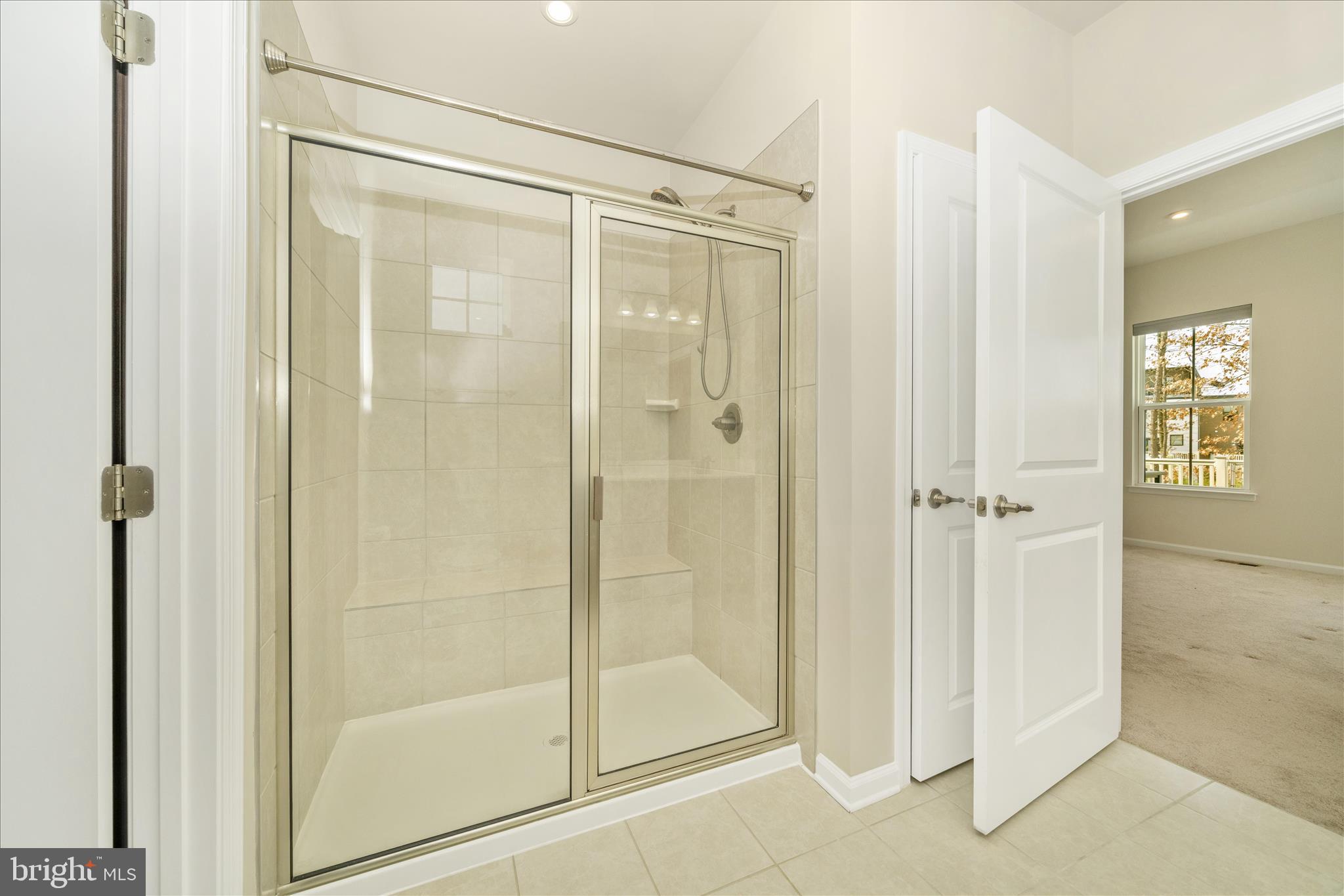 TANYARD SHORES - Residential