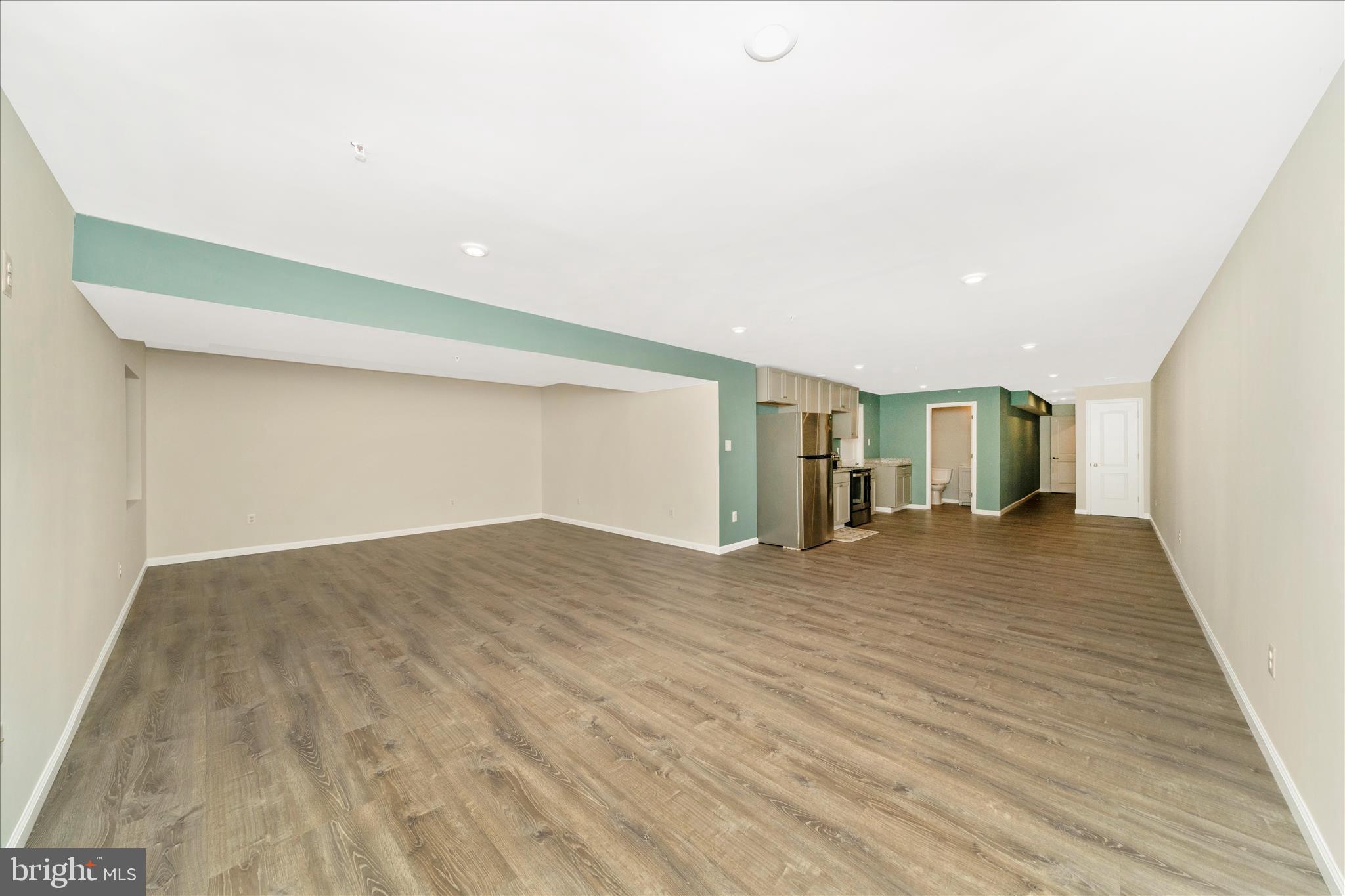 TANYARD SHORES - Residential