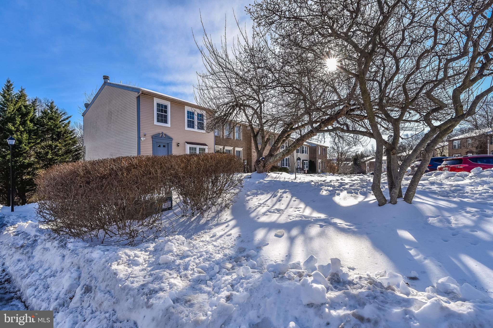 DAMASCUS MANOR - Residential