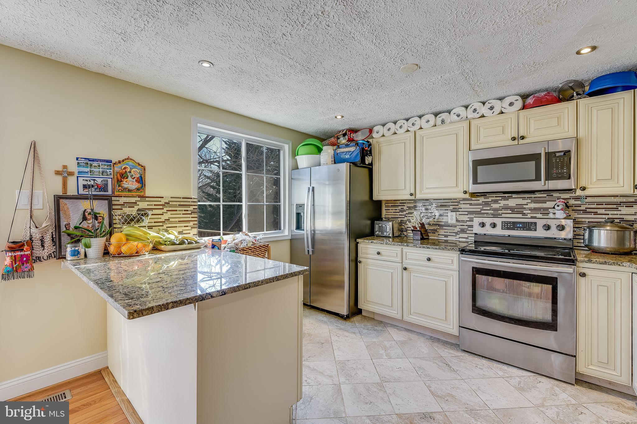 DAMASCUS MANOR - Residential