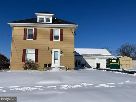 5825 FRONT STREET CHAMBERSBURG PA 17202