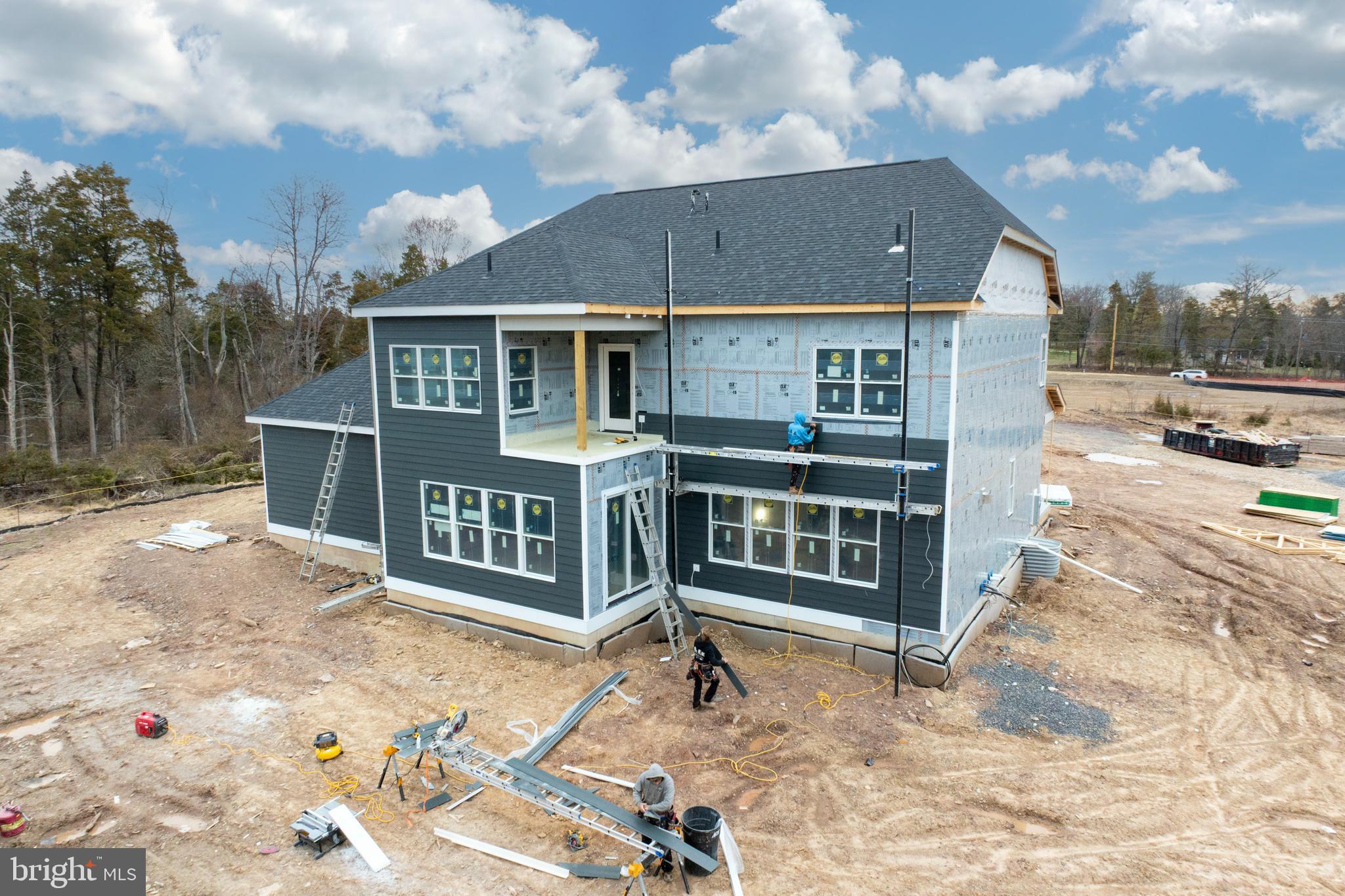 BRIARWOOD - Residential