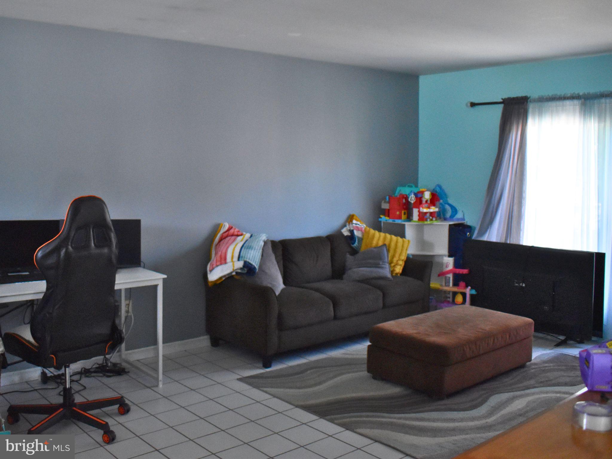 GRANDVIEW ACRES - Residential